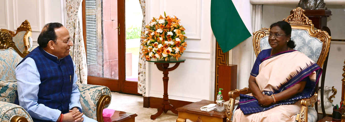 Arun Singh BJP Meet with President of India in Rashtrapati Bhawan